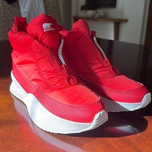 Sorel 12 (fit:11-11.5!) These are priced to sell.